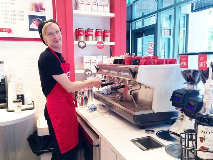 Presse Caf&eacute; 875 Bay St.